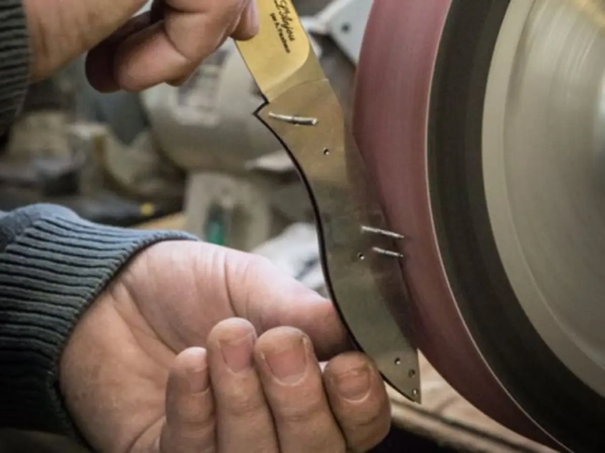 Atelier d'1h fabrication d'un couteau à Angers (49)