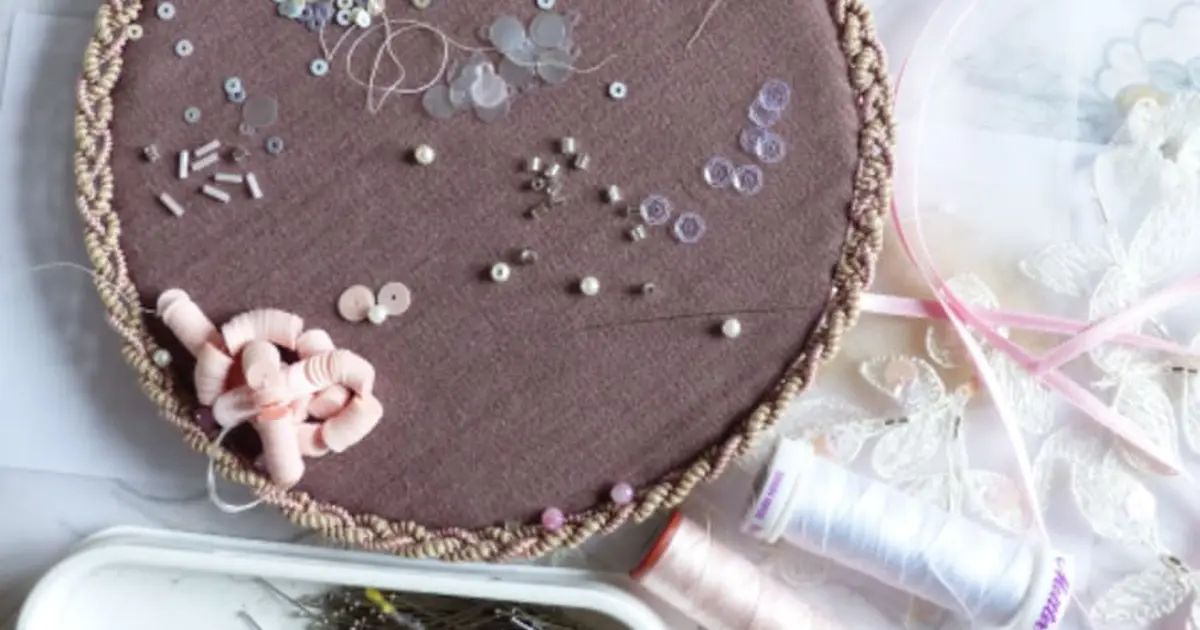Atelier d'initation à la broderie perlée à Villandry (37)