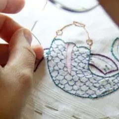 Atelier d'initiation à la broderie à l'aiguille à Mirmande (26)