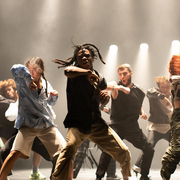 Atelier d’initiation à la danse électro avec la compagnie Mazelfreten