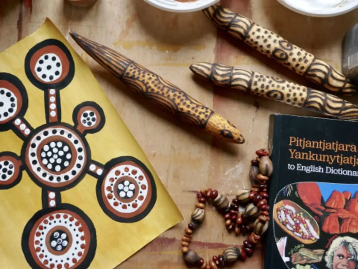 Atelier d'initiation à la peinture aborigène à Paris 12ème