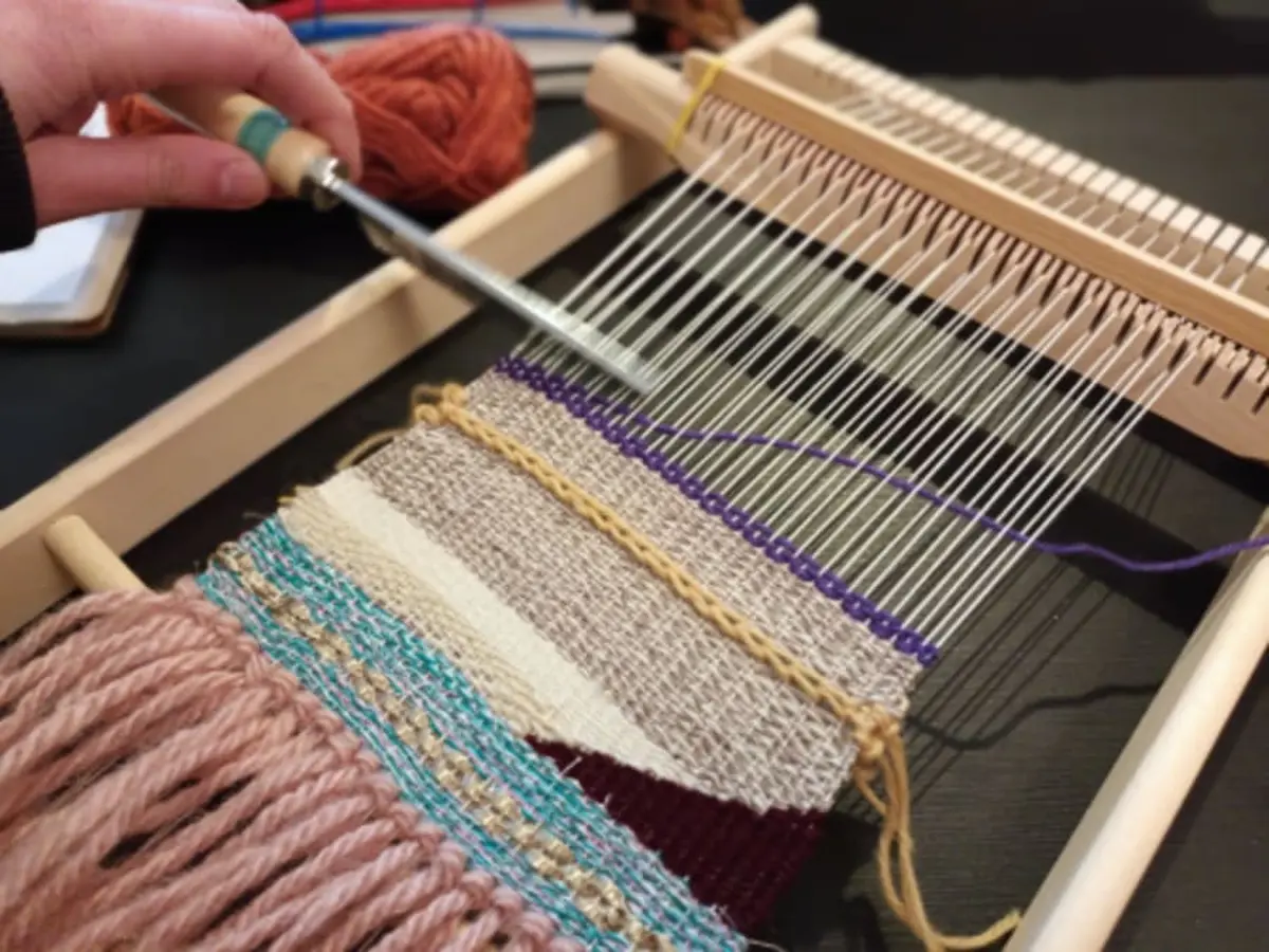 Atelier d'initiation au tissage à Paris 20ème