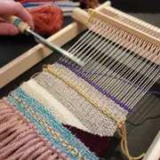 Atelier d'initiation au tissage à Paris 20ème