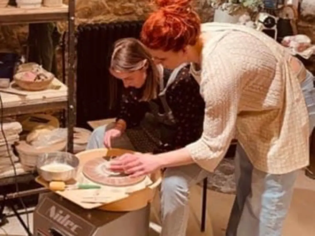 Atelier d'initiation au tournage en céramique à Riquewihr (68)