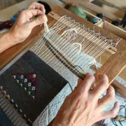 Atelier d'initiation aux techniques de tapisserie à Paris 20ème