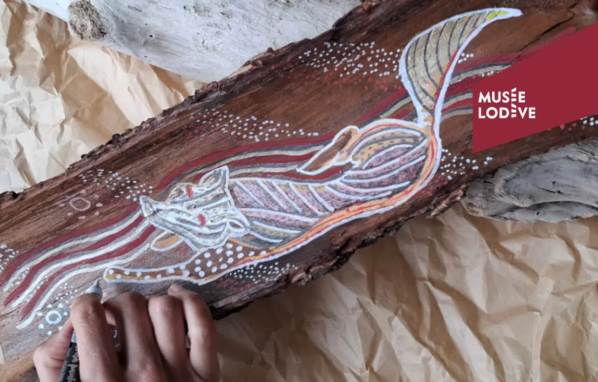 Atelier De L'Exposition: Peinture Sur écorce