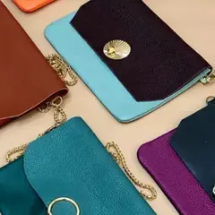 Atelier de maroquinerie pochette à Paris 14ème