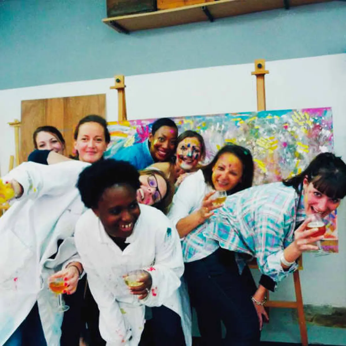 Atelier de peinture libre avec matériel et café inclus