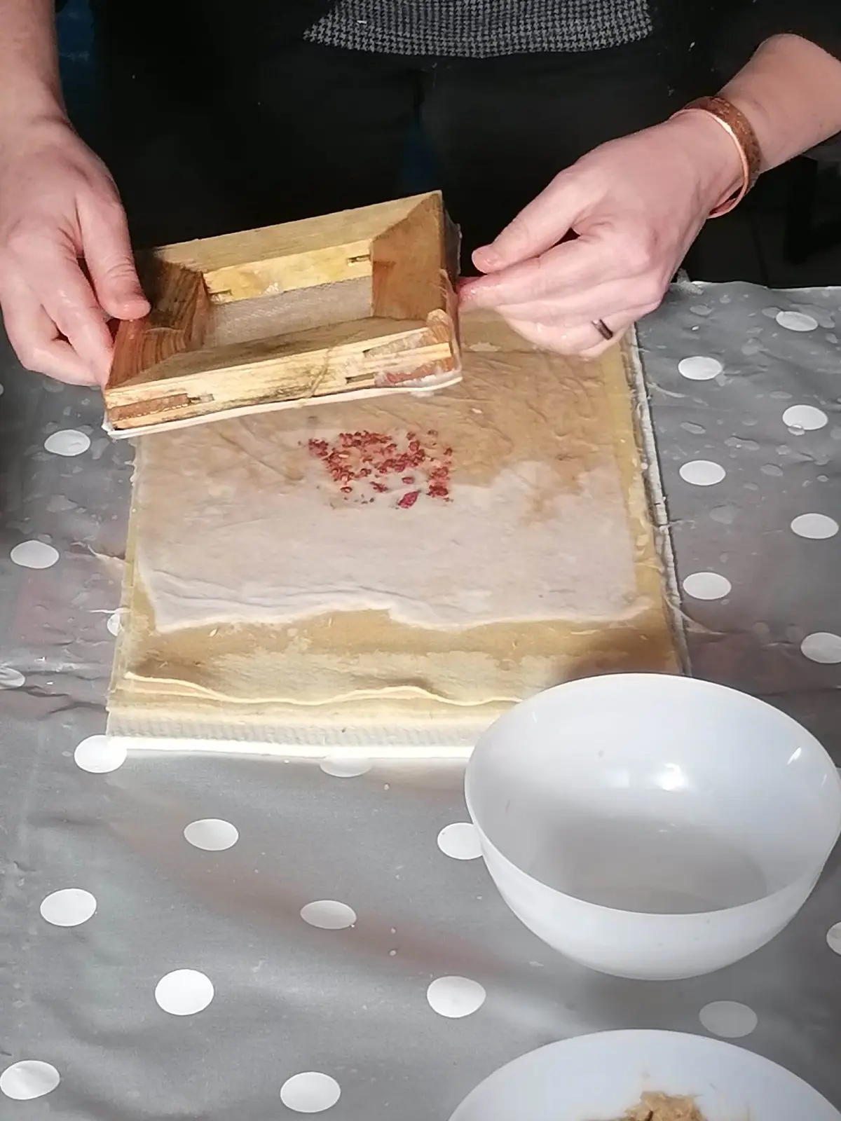 Atelier de pratique artistique | Autour des fibres papetières