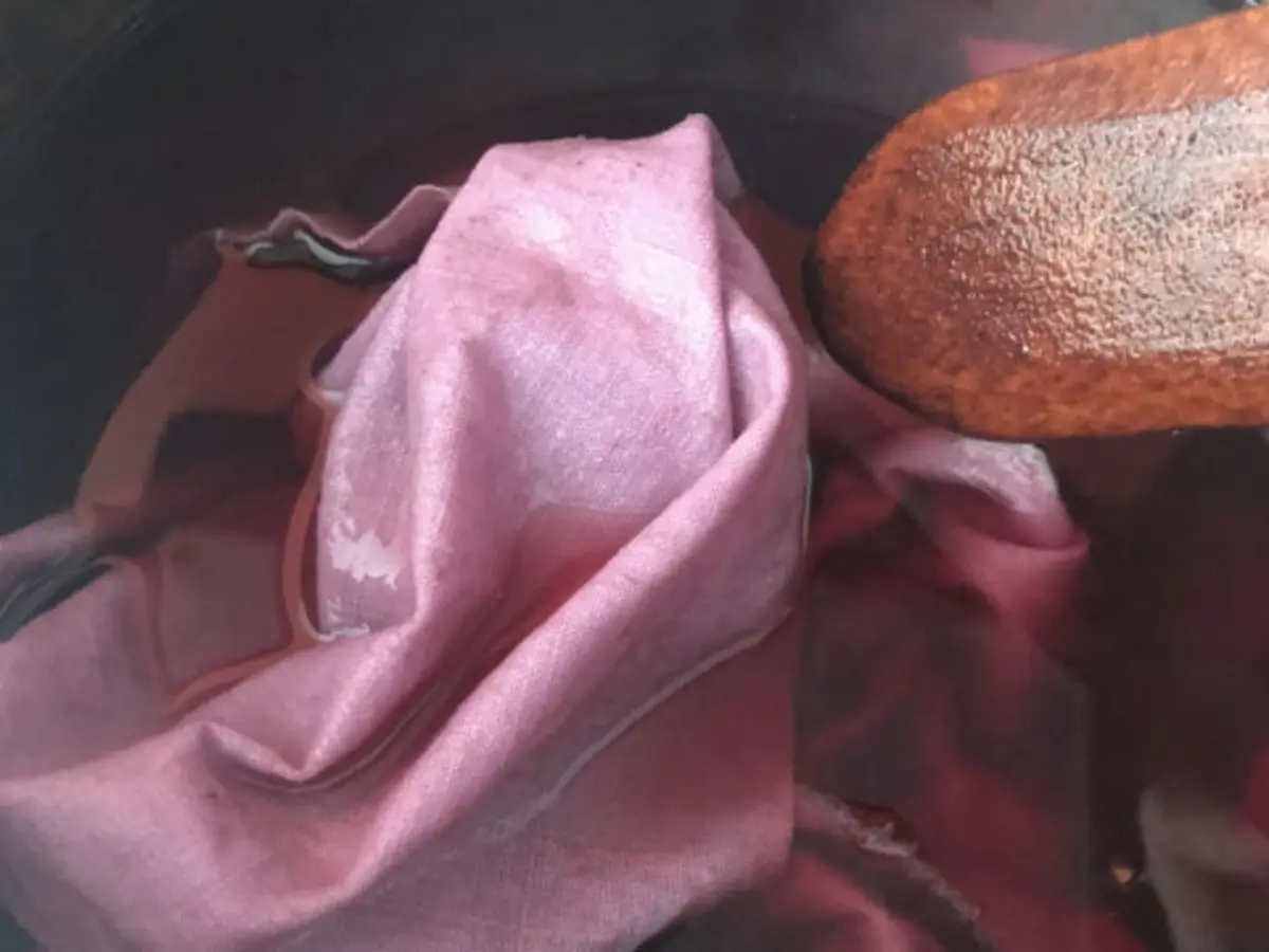 Atelier de teinture végétale sur tissu près de Rennes (35)