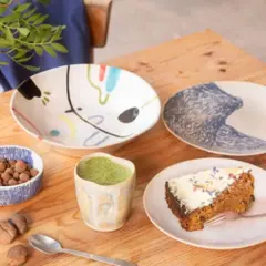 Atelier décoration sur céramique autour d’un matcha latte aux Lilas (93)