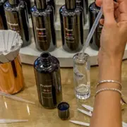 Atelier Découverte création de parfum à Cannes (06)