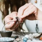 Atelier découverte de l'art du verre à la flamme à Paris 14ème