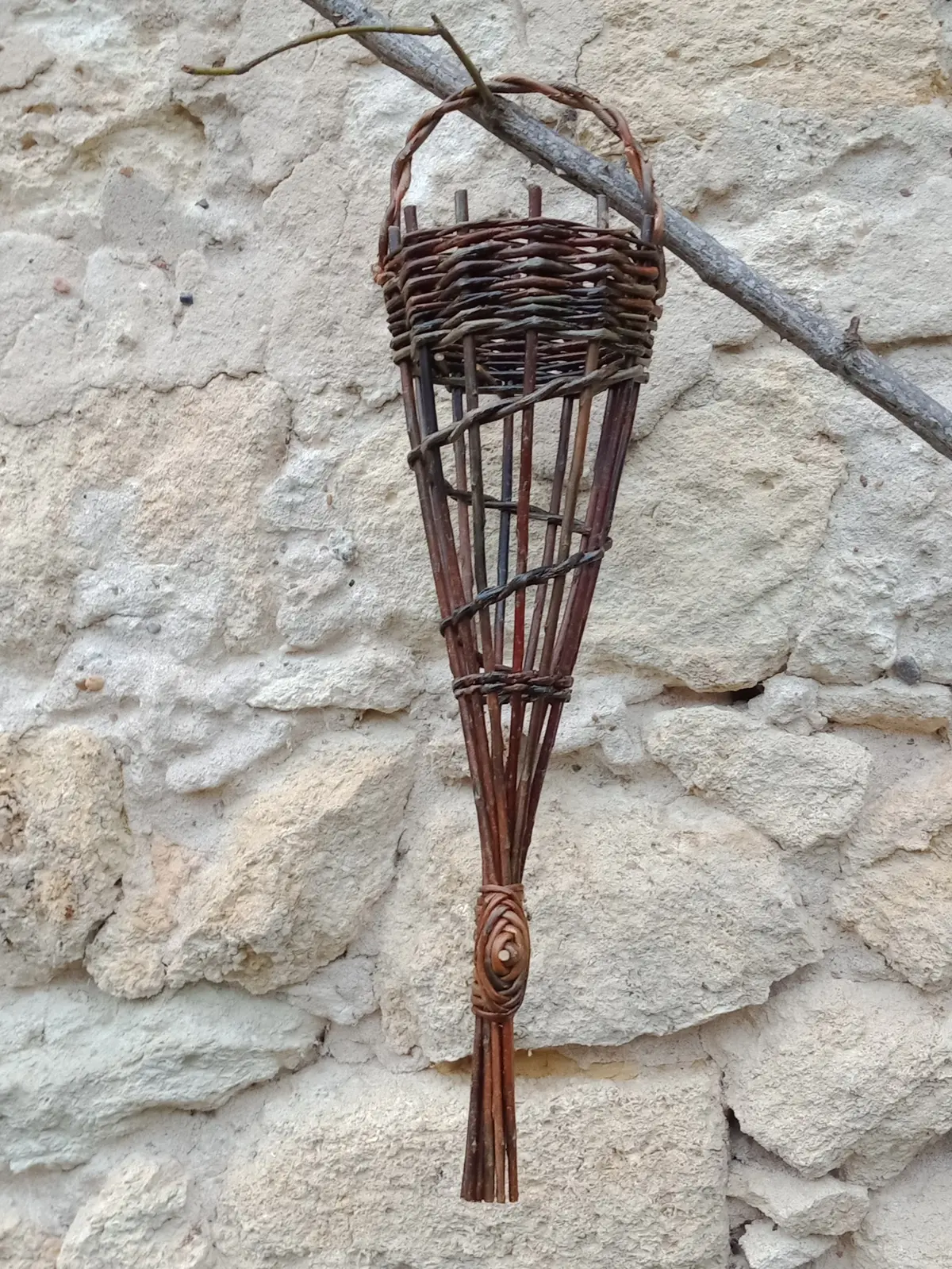 Atelier découverte de l'osier : fabrication d'une grande mangeoire