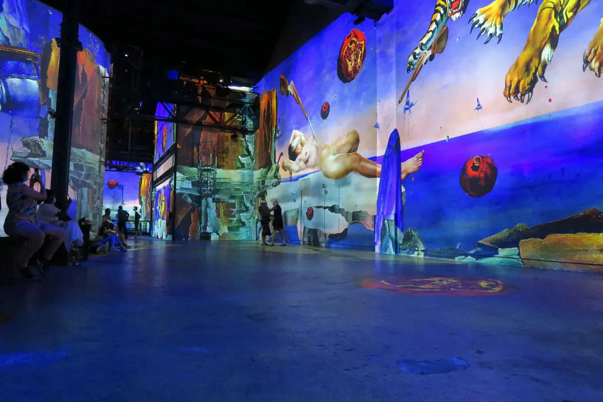 Dali à l'Atelier des lumières