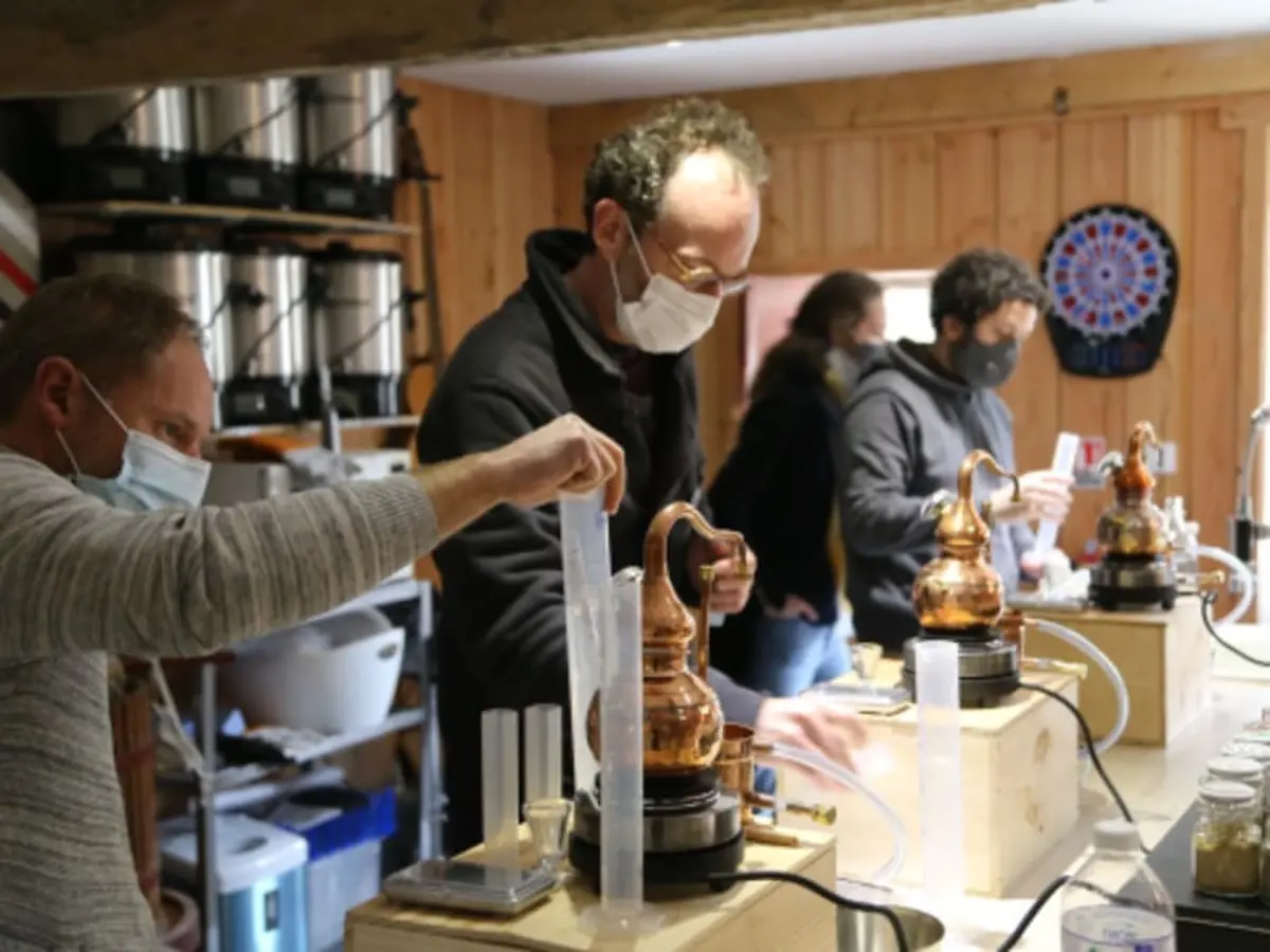 Atelier distillation de Rhum à Sainte-Croix-du-Mont (33)