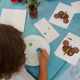 Atelier en famille Drôles de boîtes