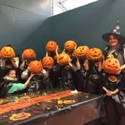 Atelier enfant citrouille Halloween chez Truffaut Boulogne (92)