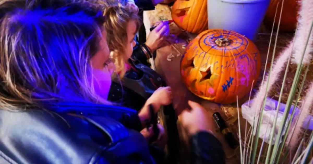 Atelier enfant citrouille Halloween chez Truffaut Tours (37)
