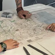 Atelier enfants > Réalise ton périscope !