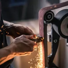 Atelier fabrication couteau pliant à Saint-Rome-de-Tarn (12)