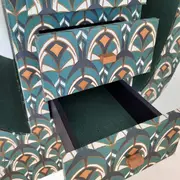 Atelier fabrication d'un mini meuble en carton