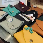 Atelier fabrication d'un porte-monnaie en cuir à Saran (45)