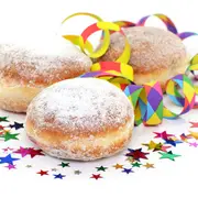 Atelier fabrication de beignet de carnaval, au moulin de Sabathier