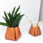 Atelier fabrication de maroquinerie à Marseille 6ème