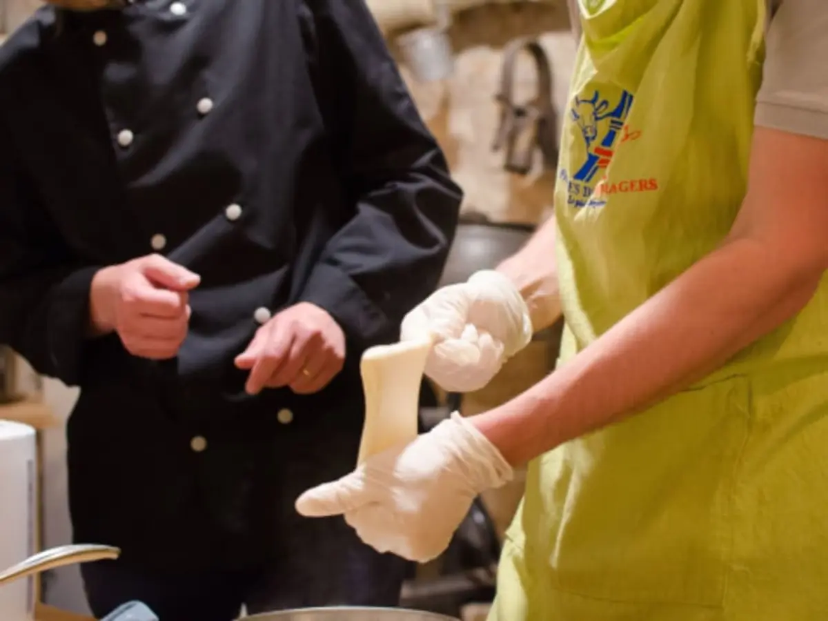 Atelier fabrication de Mozzarella et Ricotta à Paris 4ème