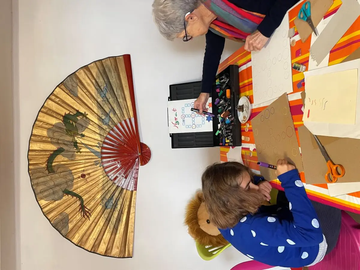 Atelier fabrication jeu en matière recyclée