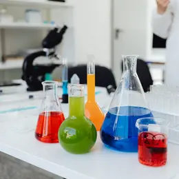 Atelier famille : Science des couleurs 4-7 ans !