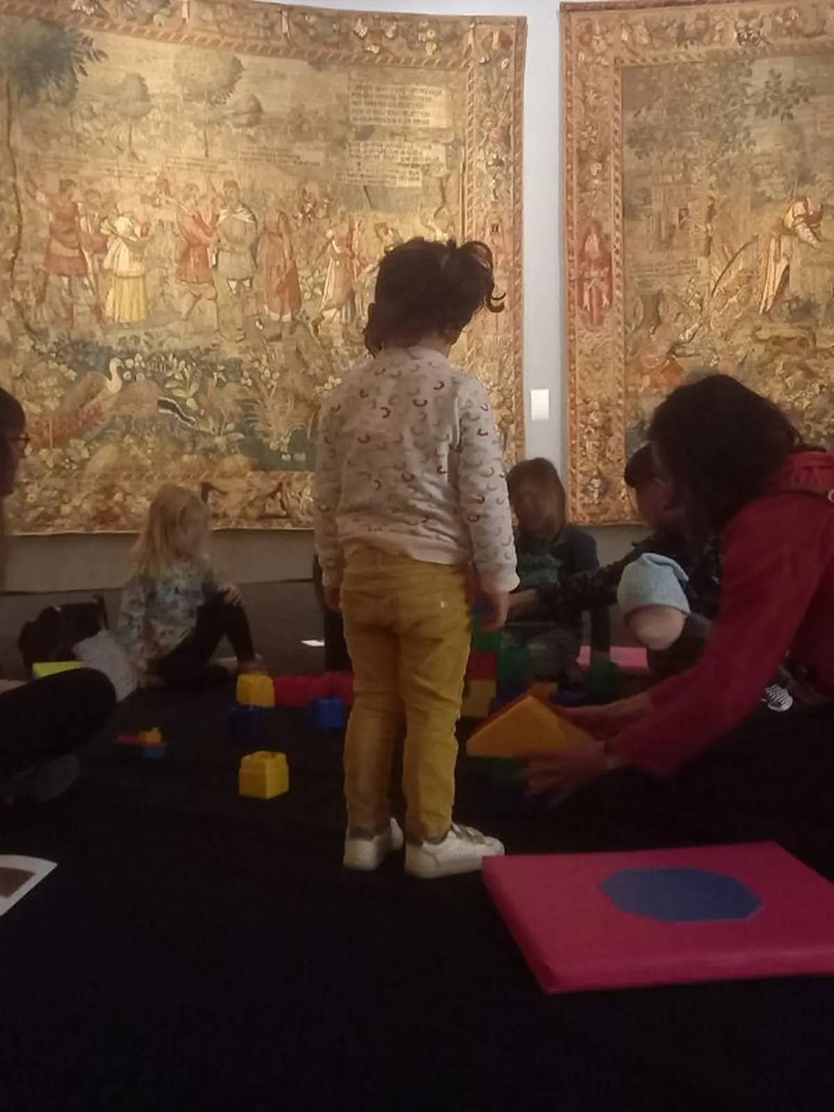 Atelier Familles >  Le grand jeu de l'oie de l'enfance