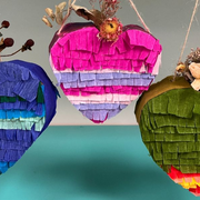 Atelier Fête des Mères : fabrique et décore ton cœur piñata