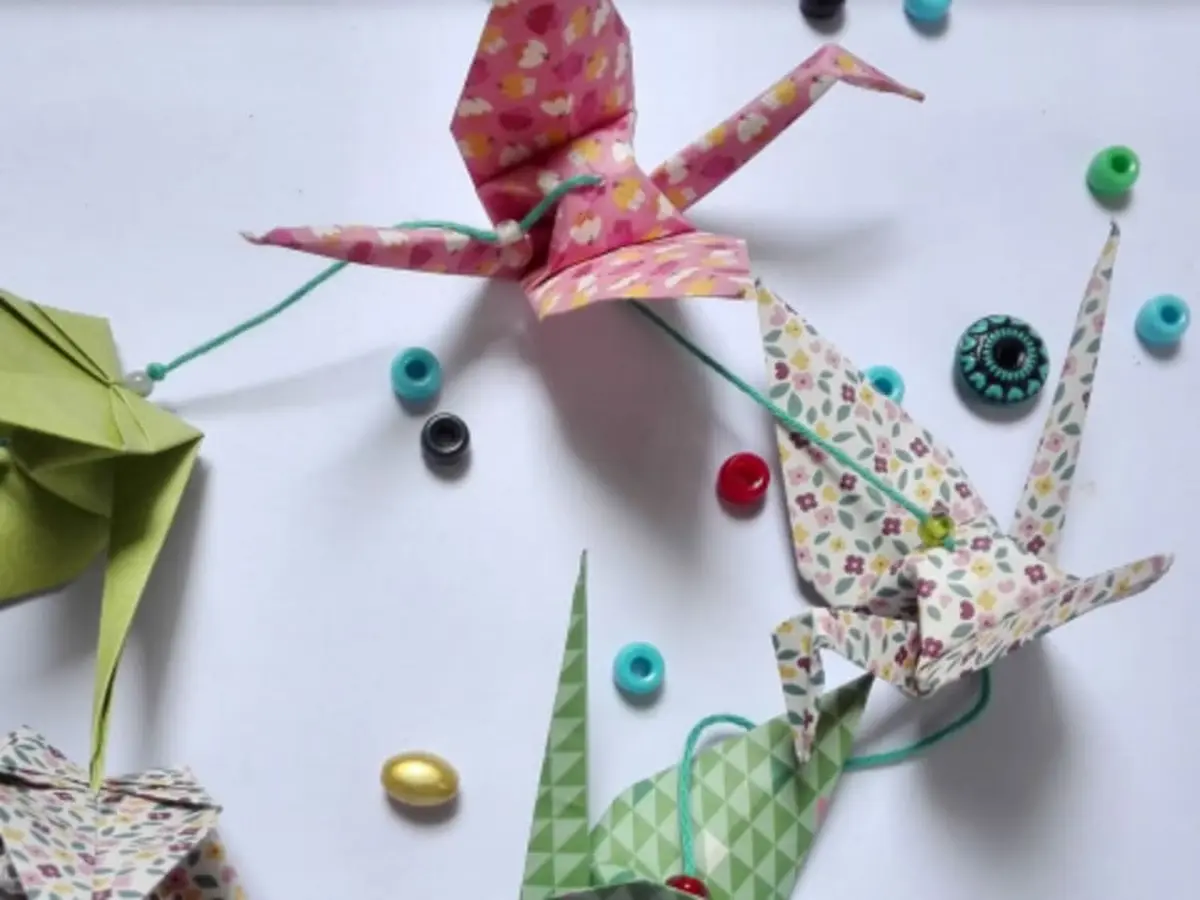 Atelier guirlande de grues en origami à Montpellier (34)