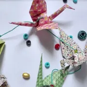 Atelier guirlande de grues en origami à Montpellier (34)