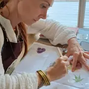 Atelier impression végétale sur tissus à Toulouse (31)