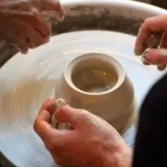 Atelier Initiation au tour de potier aux Lilas (93)