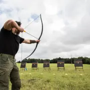 Atelier initiation tir à l'arc instinctif à Bécherel (35)