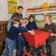 Atelier Jus de Pomme & Animaux à la Ferme de Gally de Saint-Cyr