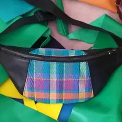 Atelier maroquinerie Sac banane à Marseille 1er