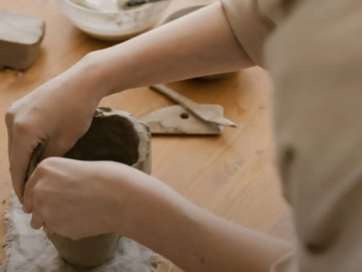 Atelier modelage céramique à Puteaux (92)