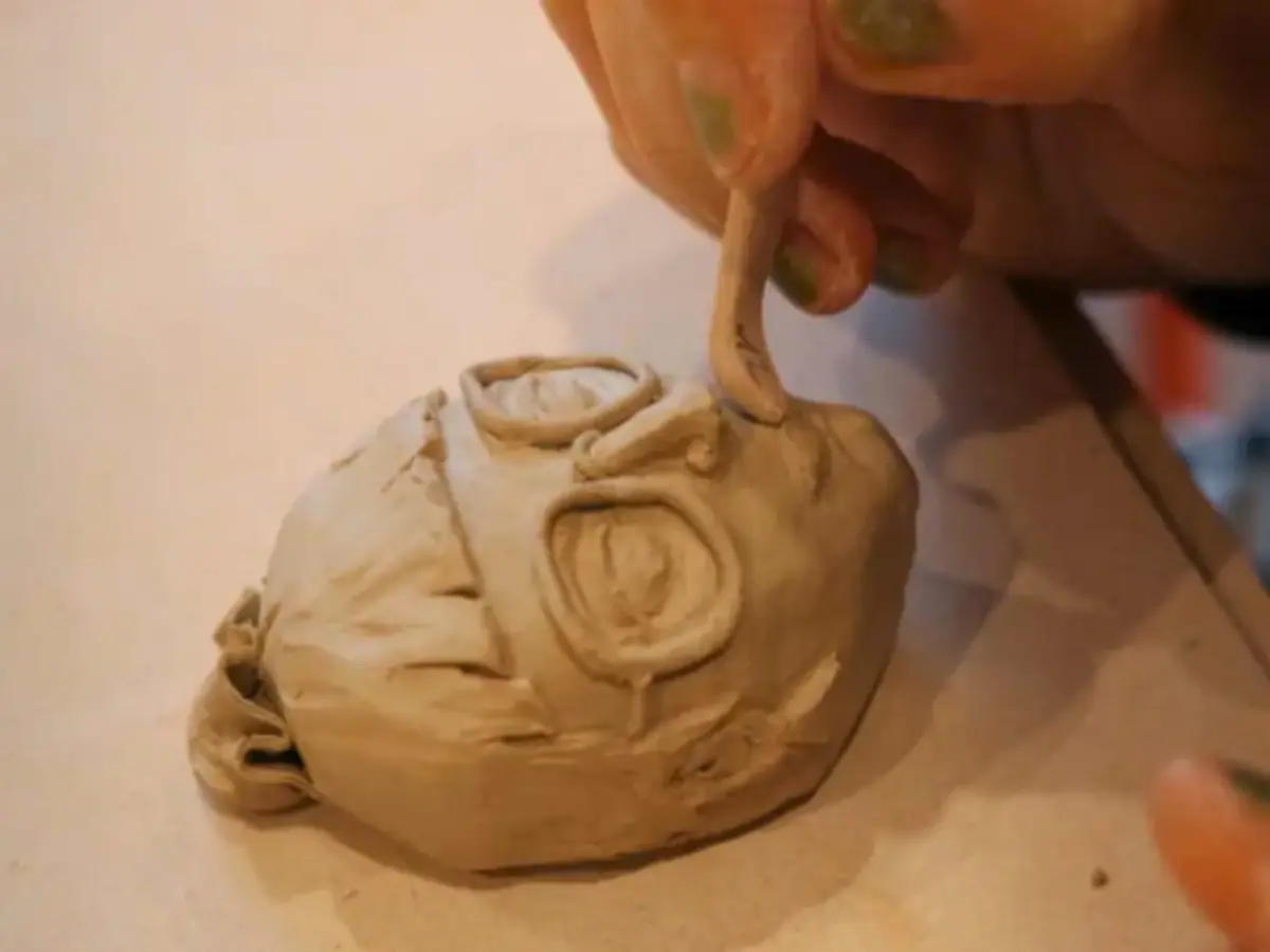 Atelier modelage du visage de votre binôme à Paris 10ème