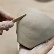 Atelier modelage et décor de céramique aux Lilas (93)