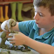 Atelier modelage - histoire à modeler