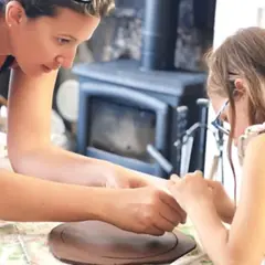 Atelier Modelage parent/enfant à Saint-Remy (24)