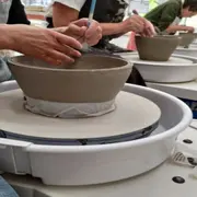 Atelier modelage poterie à Romans-sur-Isère (26)