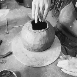 Atelier modelage pour adulte Le Pichet