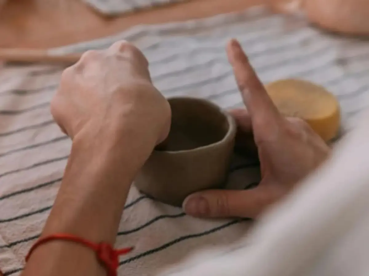 Atelier modelage sur céramique à Chasselay (69)