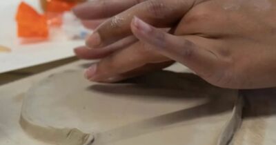 Atelier modelage sur c&eacute;ramique &agrave; Saint-Denis (93)
